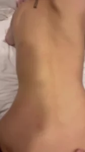 路边捡的18岁小姐姐